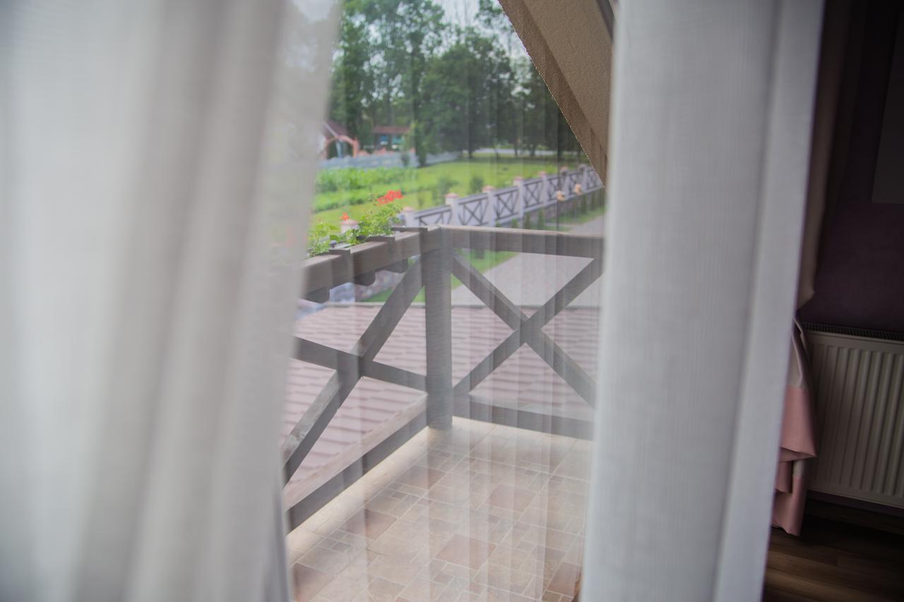 Chalet Shypyntsi エクステリア 写真